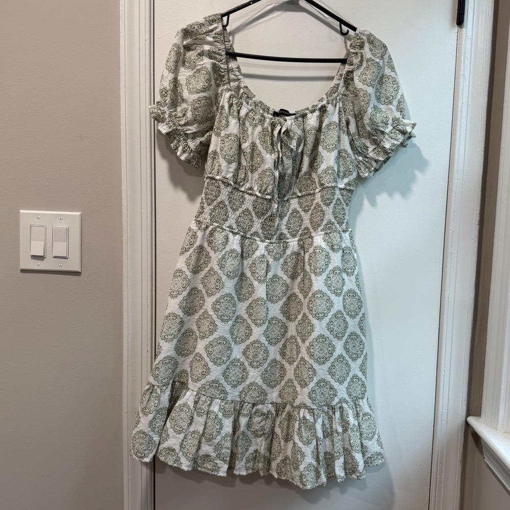Hesperus Sage Green Damask Medallion Smocked Mini Dress Womens Large